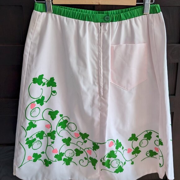 The Vested Gentress Golf Skirt strawberries Pro-Line back pocket skort - Picture 3 of 6